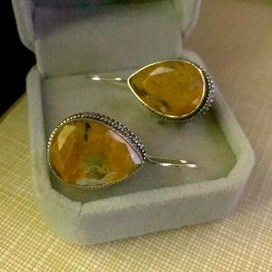 New agate artisan handcrafted earrings